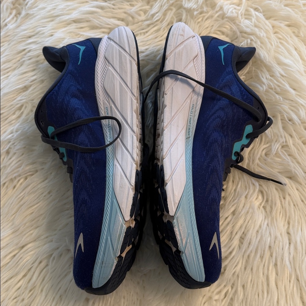 Hoka Men's Blue and White Athletic Shoes size 13D very good condition see photos - Picture 5 of 12